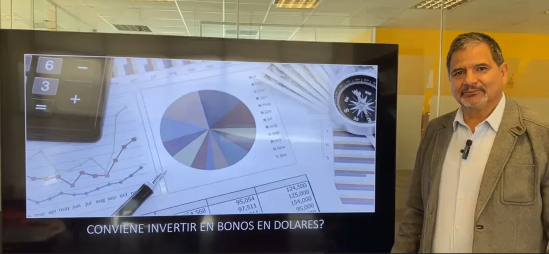 Gonzalo Chávez explica cómo evaluar posibles inversiones en los bonos en dólares que ofrece el BCB