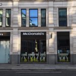 Imagen de archivo de un McDonalds en Londres (Reino Unido). EFE/EPA/FACUNDO ARRIZABALAGA