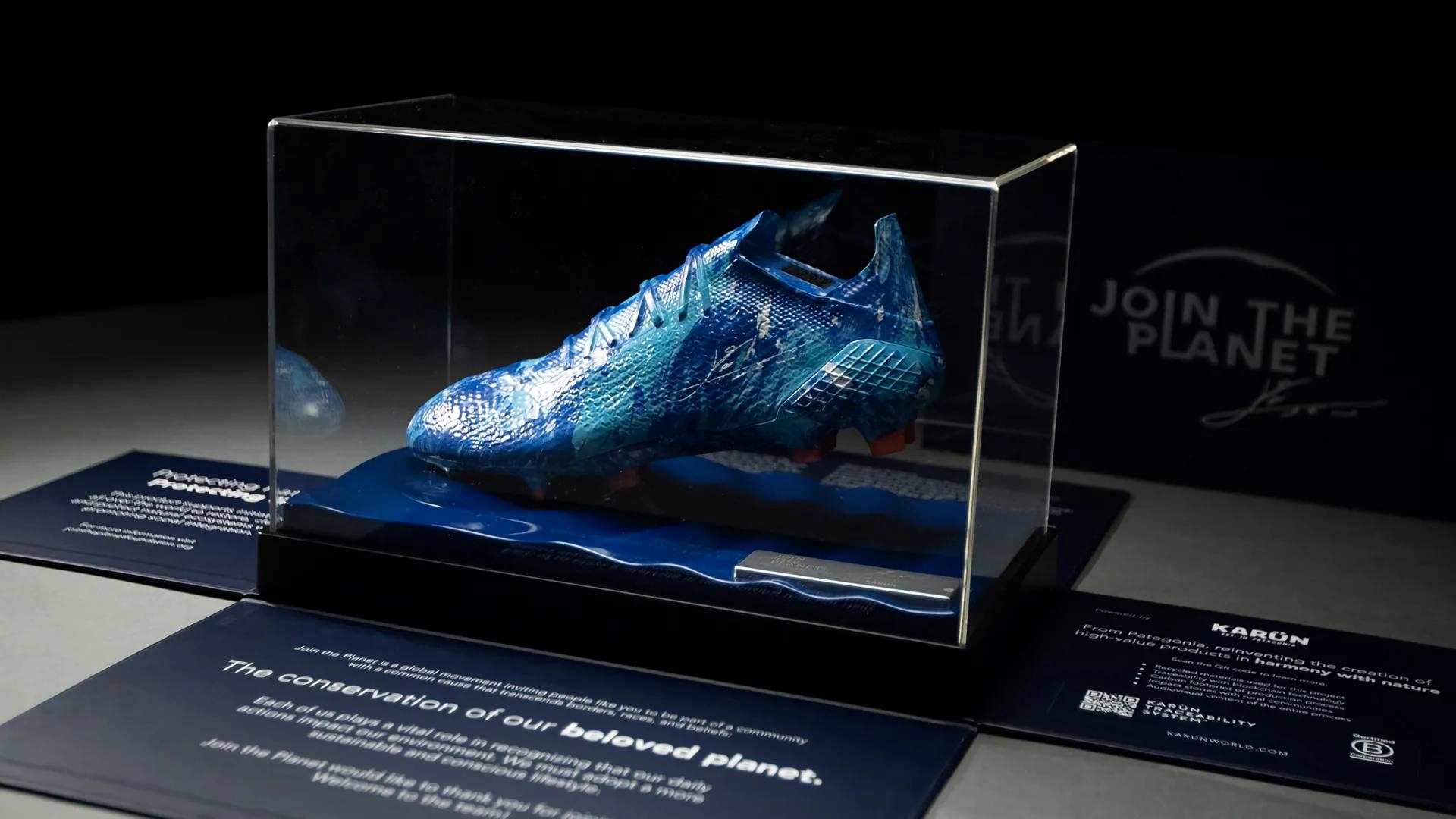 Una bota reciclada de Messi protagoniza una campaña ecológica por el Paraná