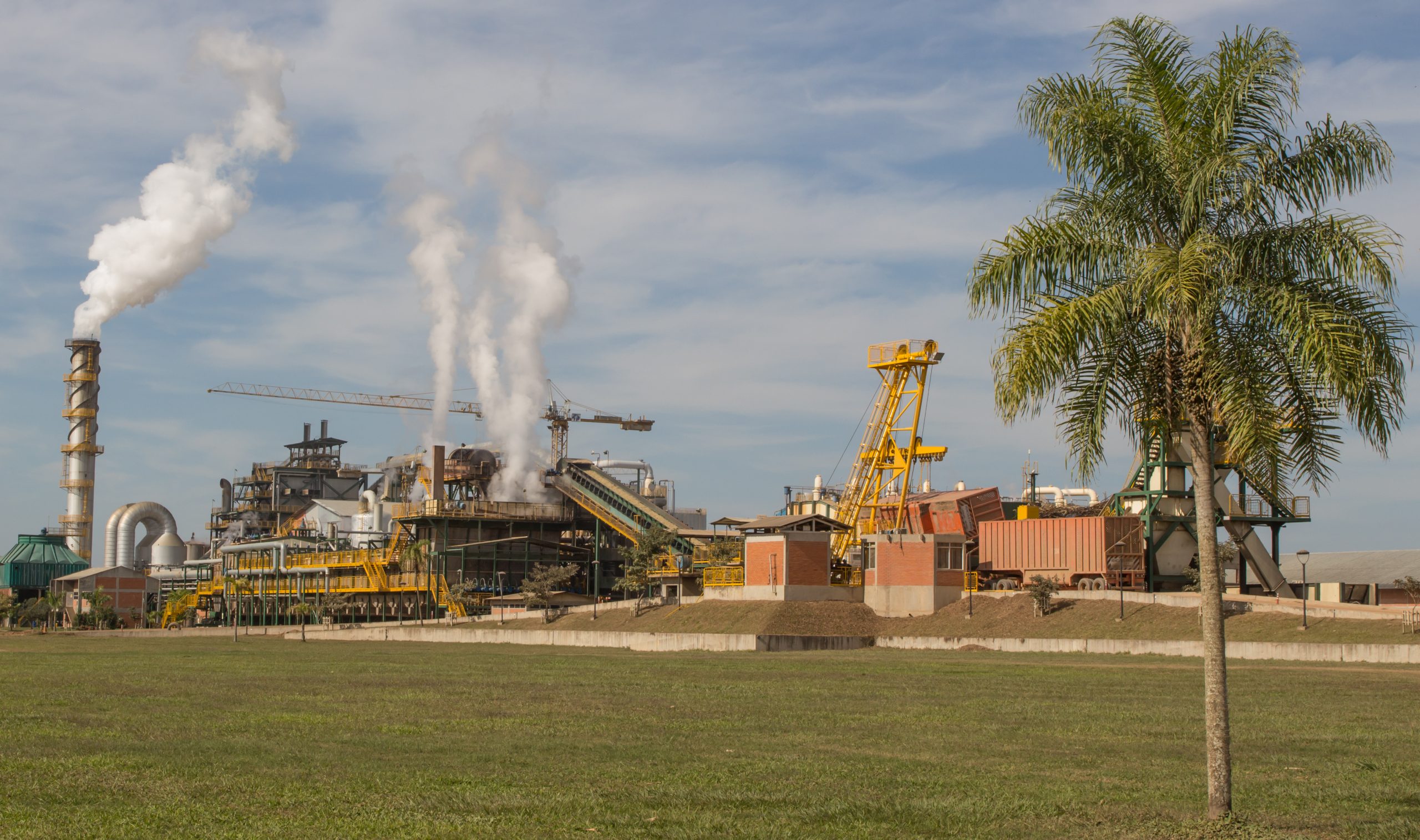 Aguaí anuncia inversión de 50 millones de dólares para impulsar la producción de energía limpia y renovable en Bolivia