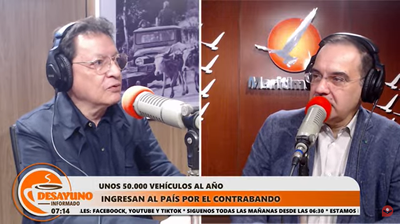 Por la crisis económica caen un 35% las importaciones de autos en Bolivia