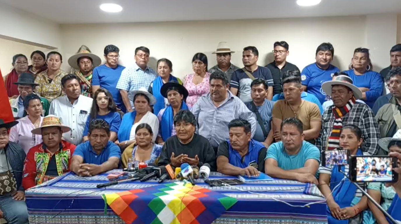 Evo Morales anuncia cumplimiento de conminatoria del TSE y convocatoria a Congreso del MAS