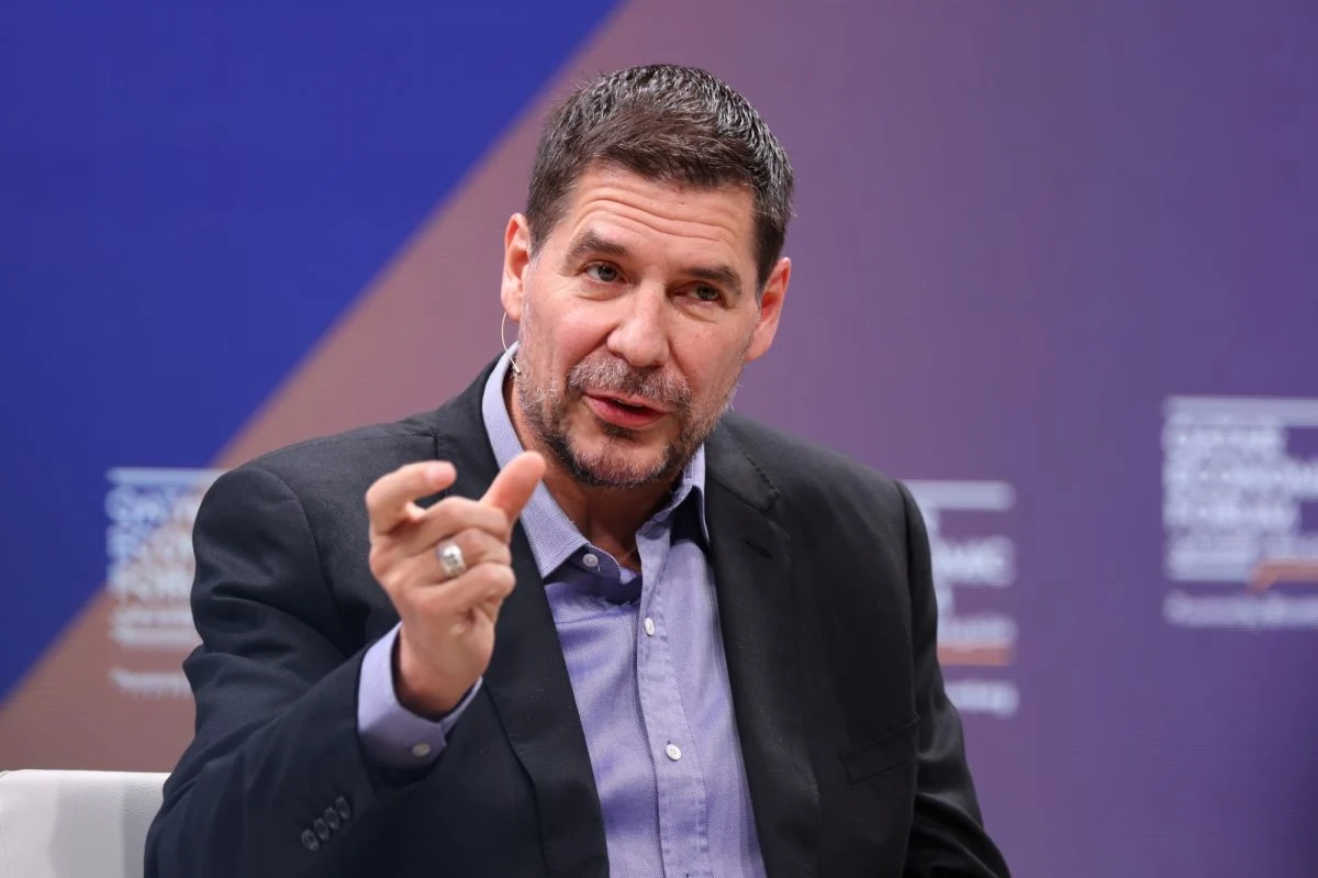 Marcelo Claure denuncia una “crisis económica gigantesca”; el Gobierno responde que él no vive en el país 