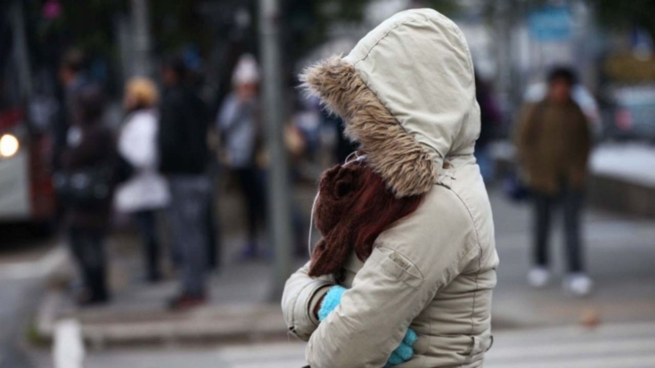 Frente frío agudo anticipa un “invierno helado” en Santa Cruz desde junio