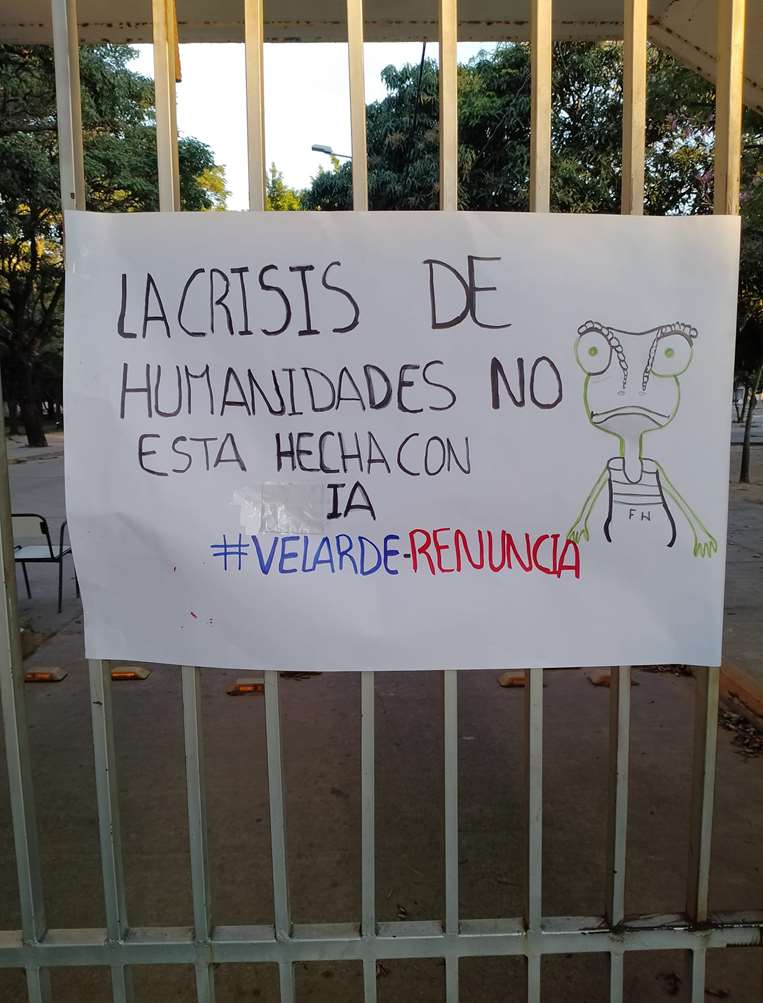 UAGRM: Estudiantes mantienen la toma de módulos en medio del escándalo en Humanidades