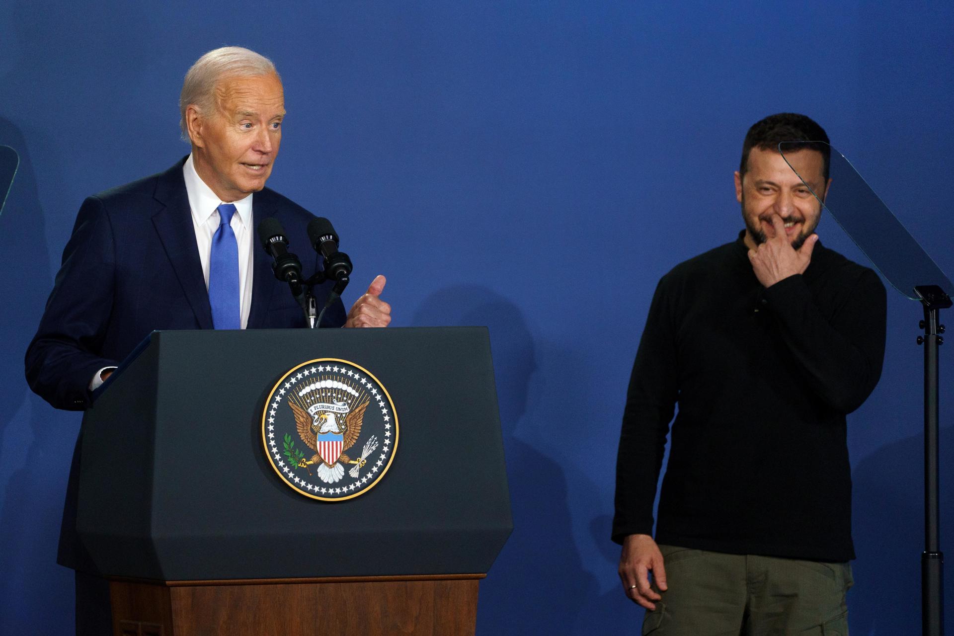 Joe Biden tiene otro lapsus y presenta a Zelenski como “presidente Putin” en cumbre de la OTAN