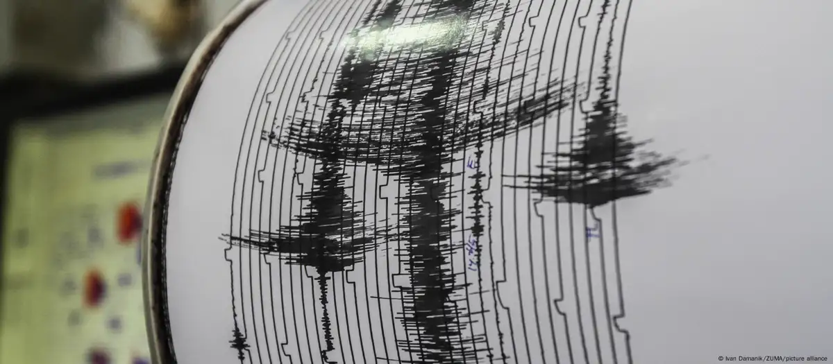 Fuerte sismo de 7,3 grados en el norte de Chile se siente en Bolivia y Perú