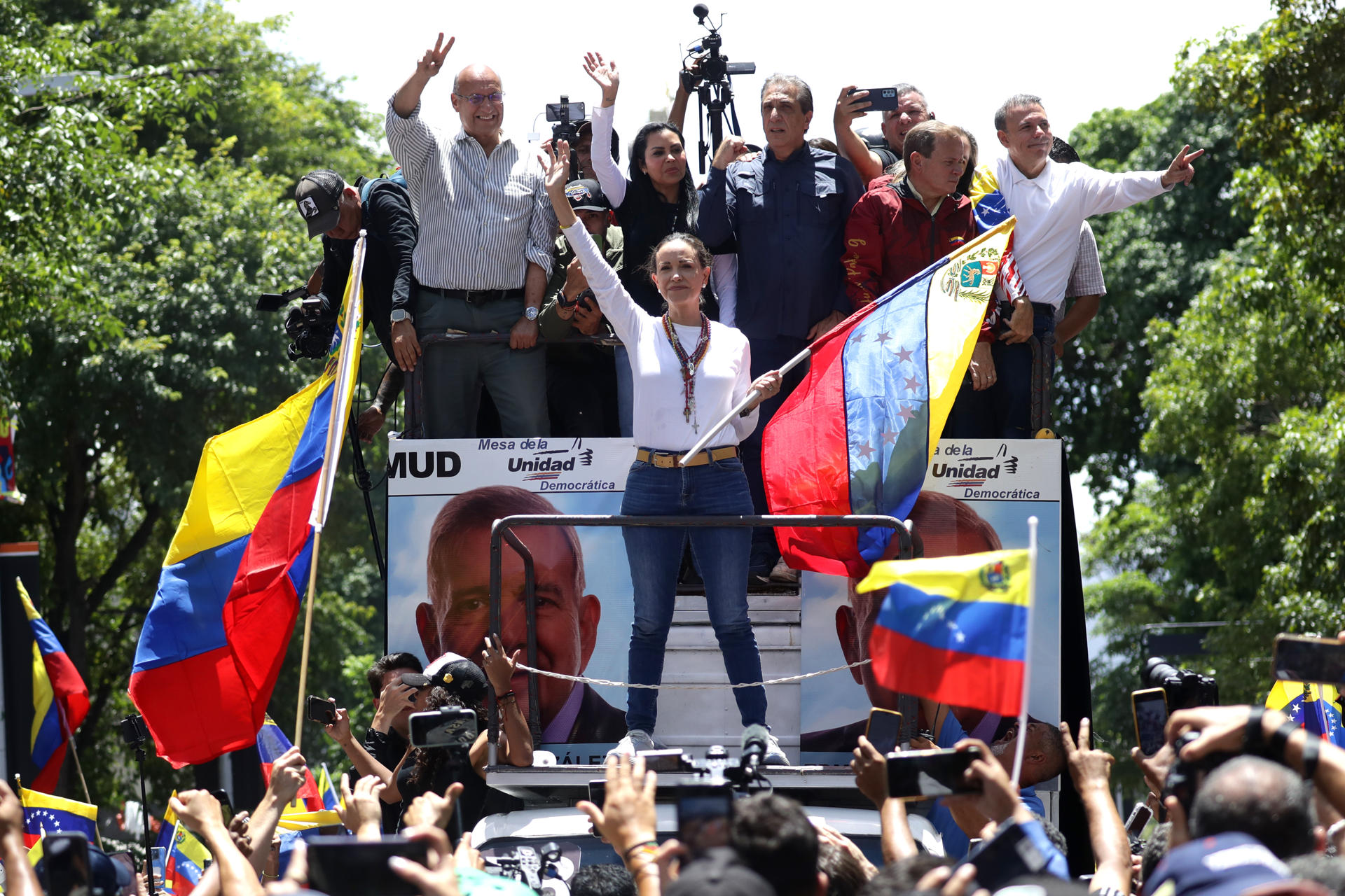 María Corina Machado denuncia la detención de asesor jurídico del mayor bloque opositor