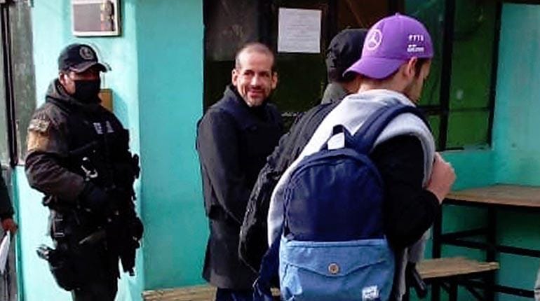 Crónica:  Visita a Luis Fernando Camacho en Chonchocoro, una mirada desde adentro