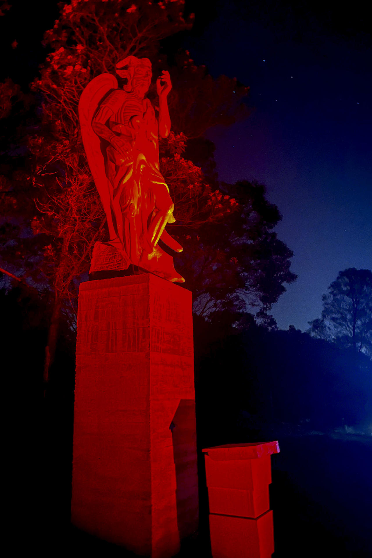 La inauguración de un templo dedicado a Lucifer en Brasil provoca un gran revuelo