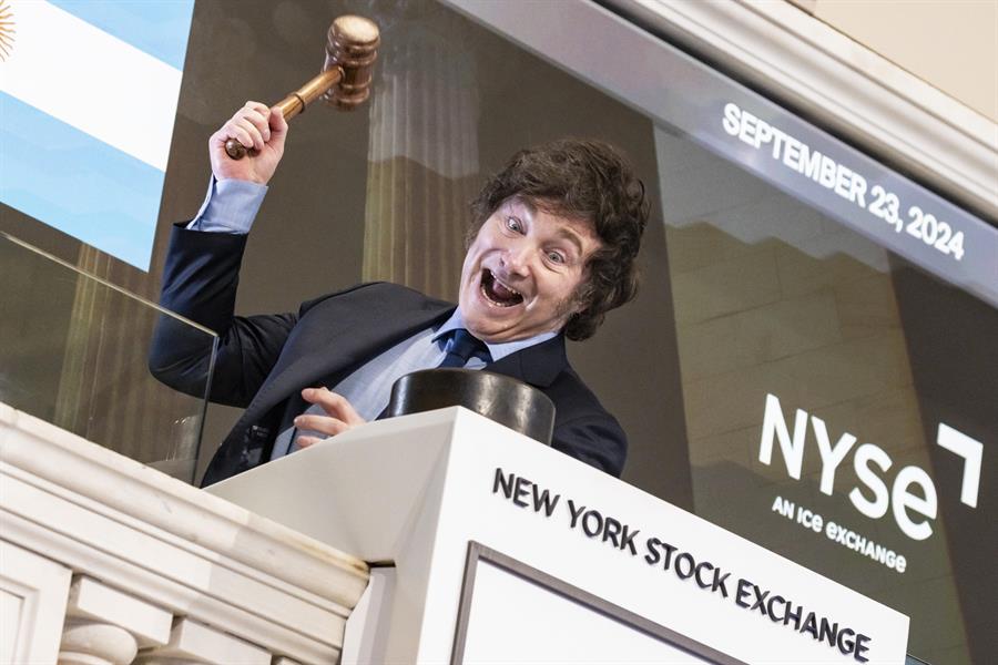 Javier Milei protagoniza el toque de campana en Wall Street