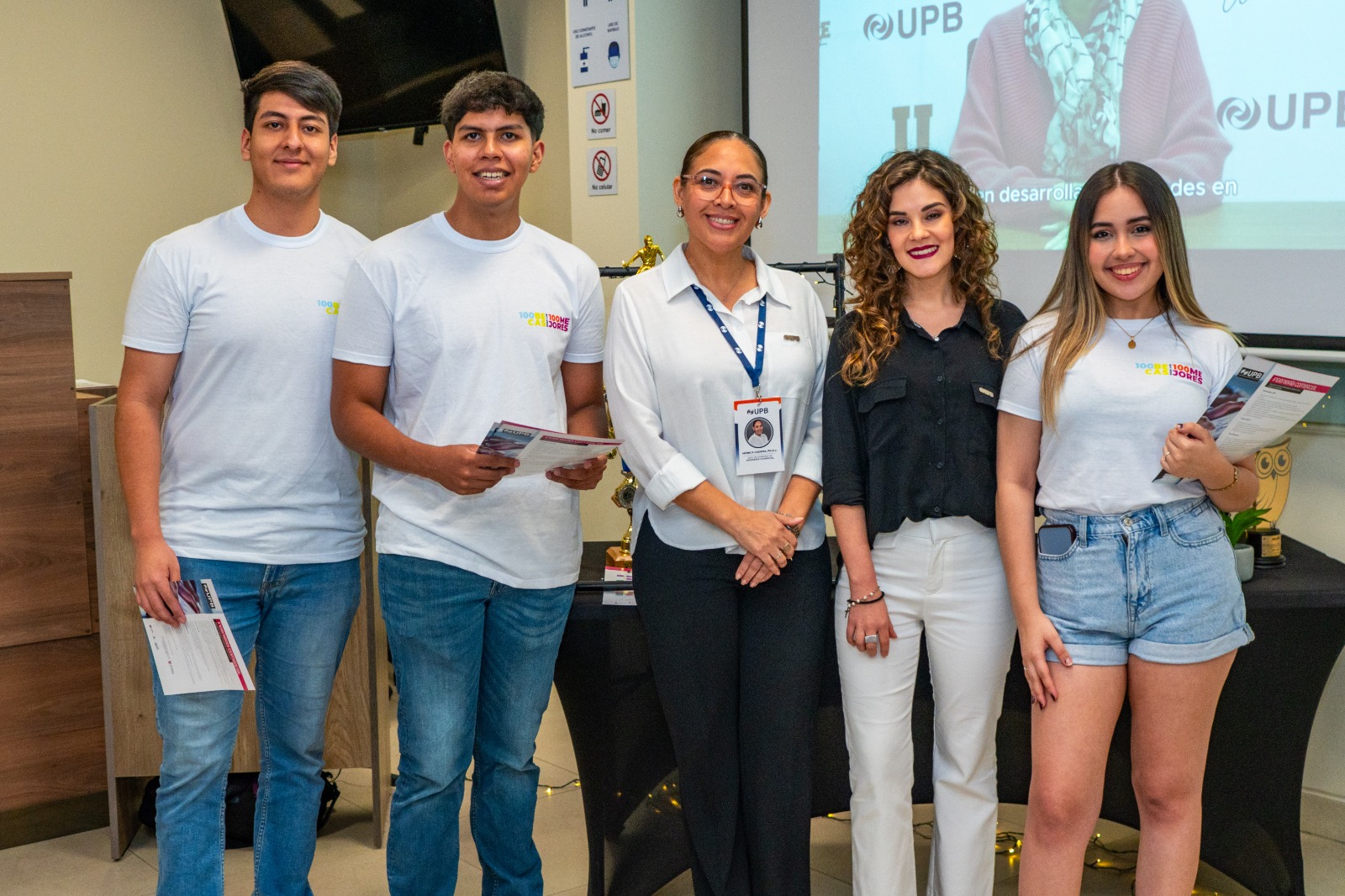 Los cien mejores estudiantes se preparan para el examen del programa de becas de la UPB, convocado para este sábado