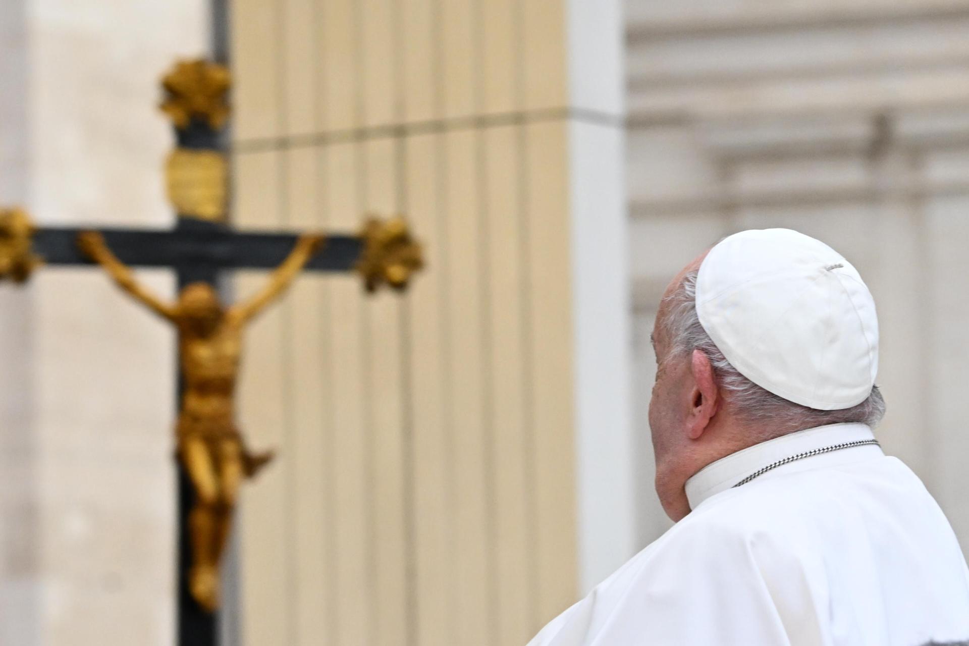 El papa expresa su “cercanía” a los afectados por las inundaciones en España