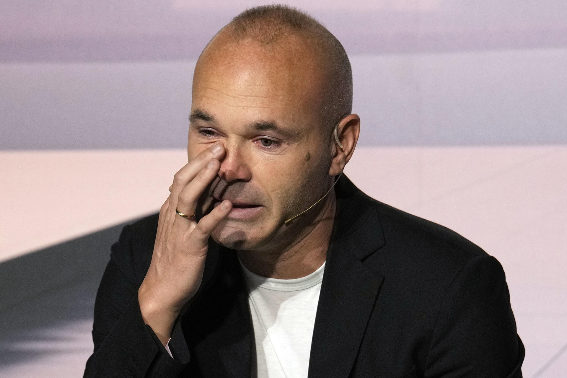 Iniesta, emocionado ante su retirada: “Nunca pensé que llegaría este día”