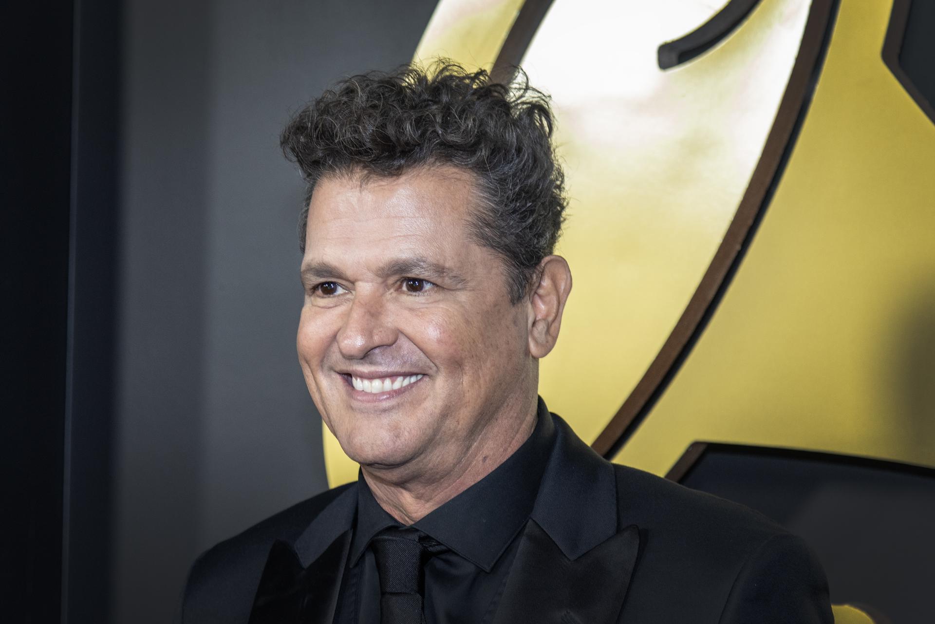 Carlos Vives es coronado como la Persona del Año de los Latin Grammy con fiesta colombiana