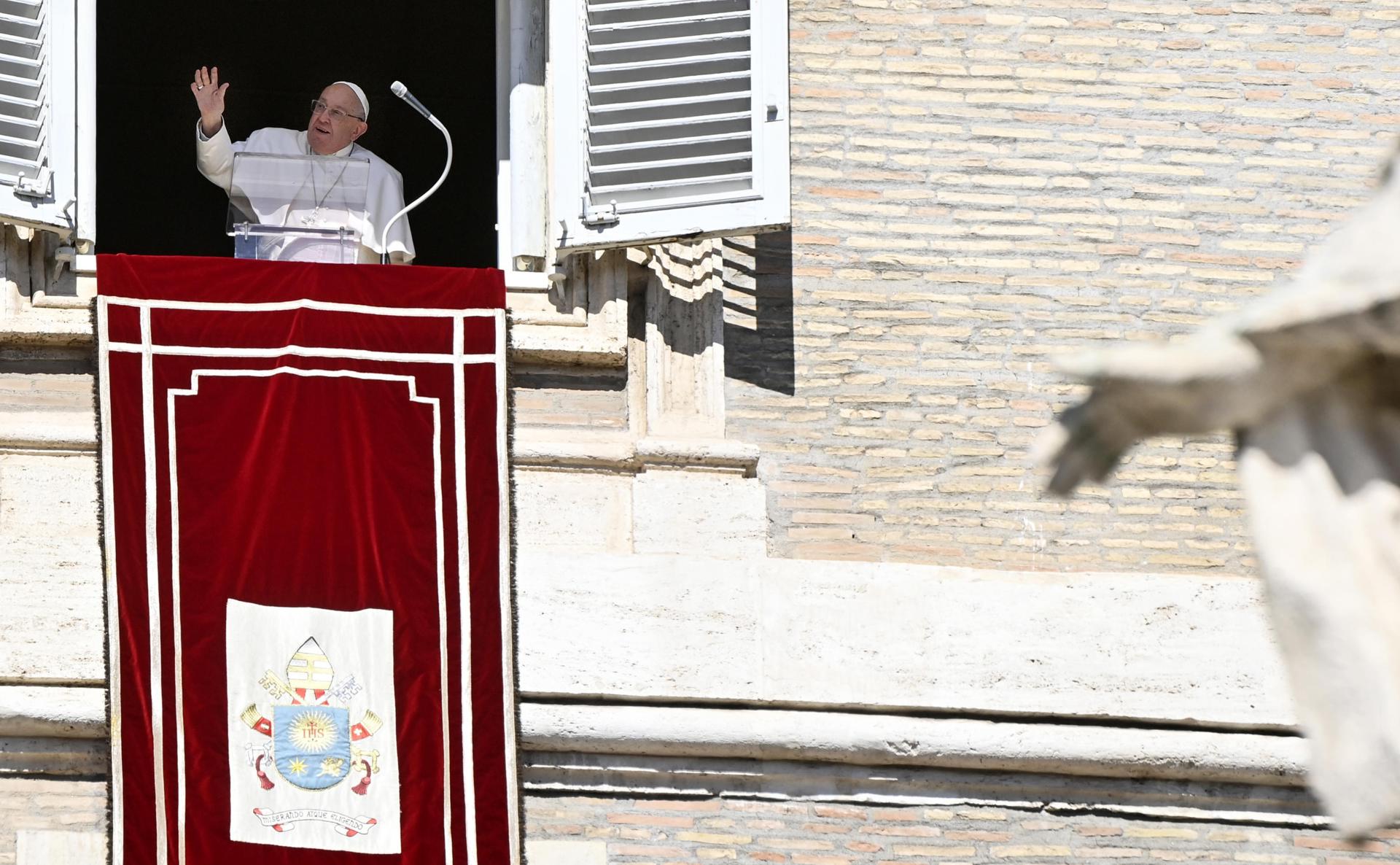 La audiencia general del papa también se traducirá al chino