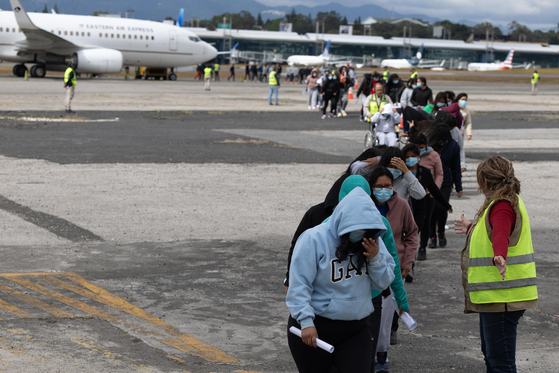 EE.UU. ha enviado 475 vuelos de deportación a Colombia en los últimos cinco años