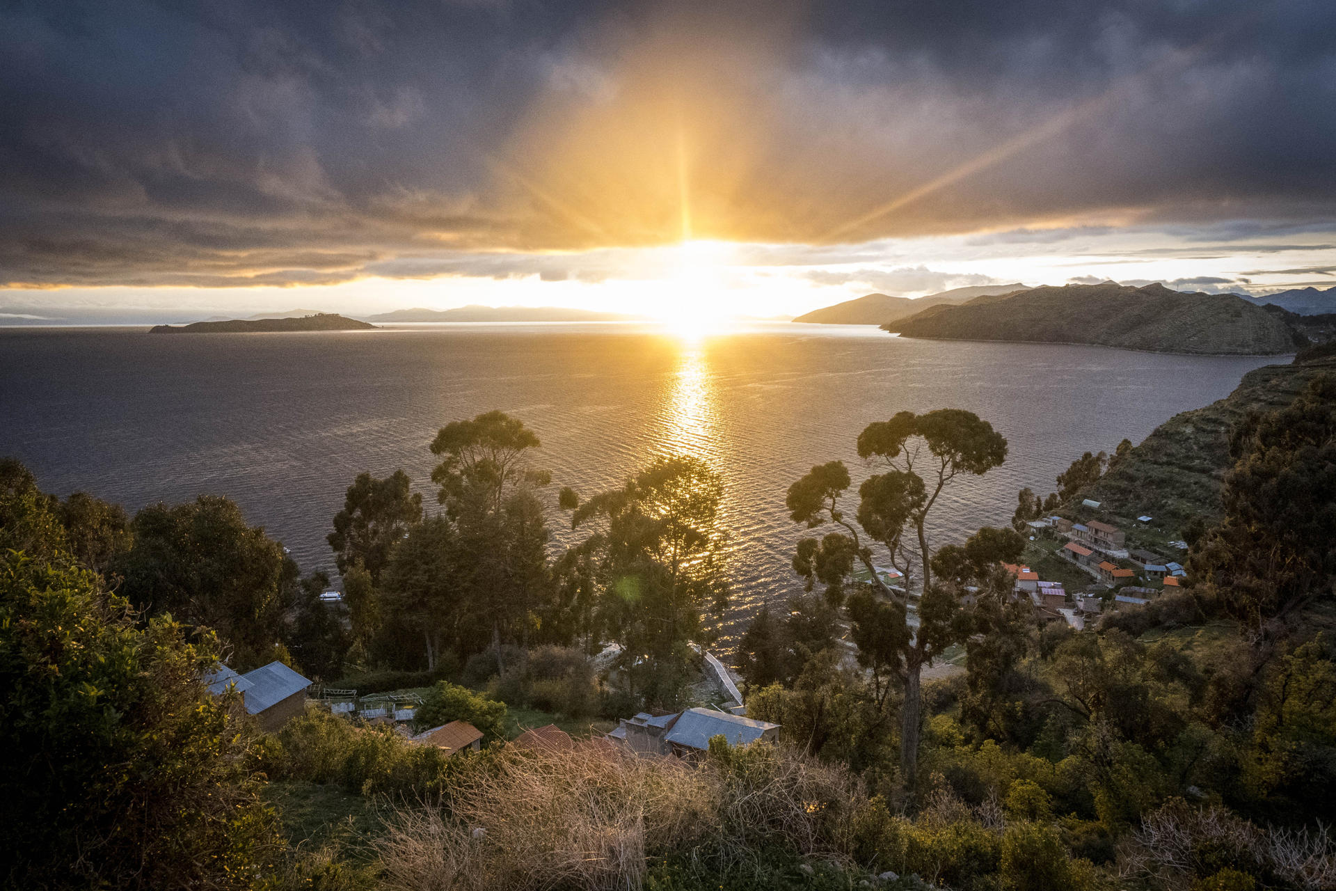 El lago Titicaca tiene una de mayores concentraciones de especies de agua dulce amenazadas