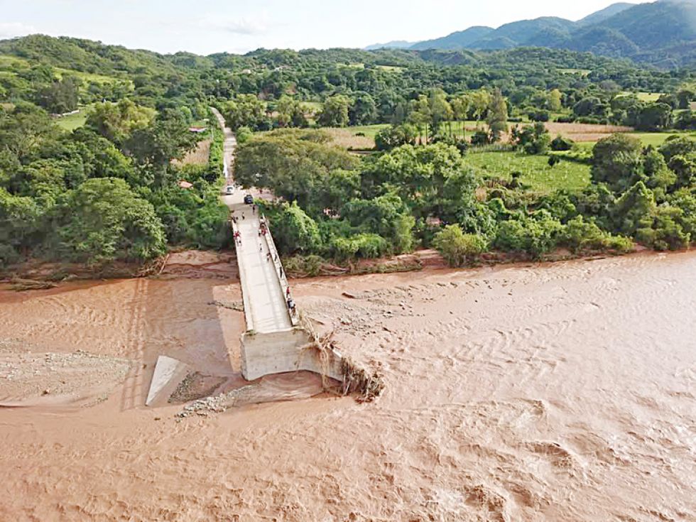 Las lluvias golpean a Monteagudo, destruyen rutas y cultivos y lo dejan incomunicado