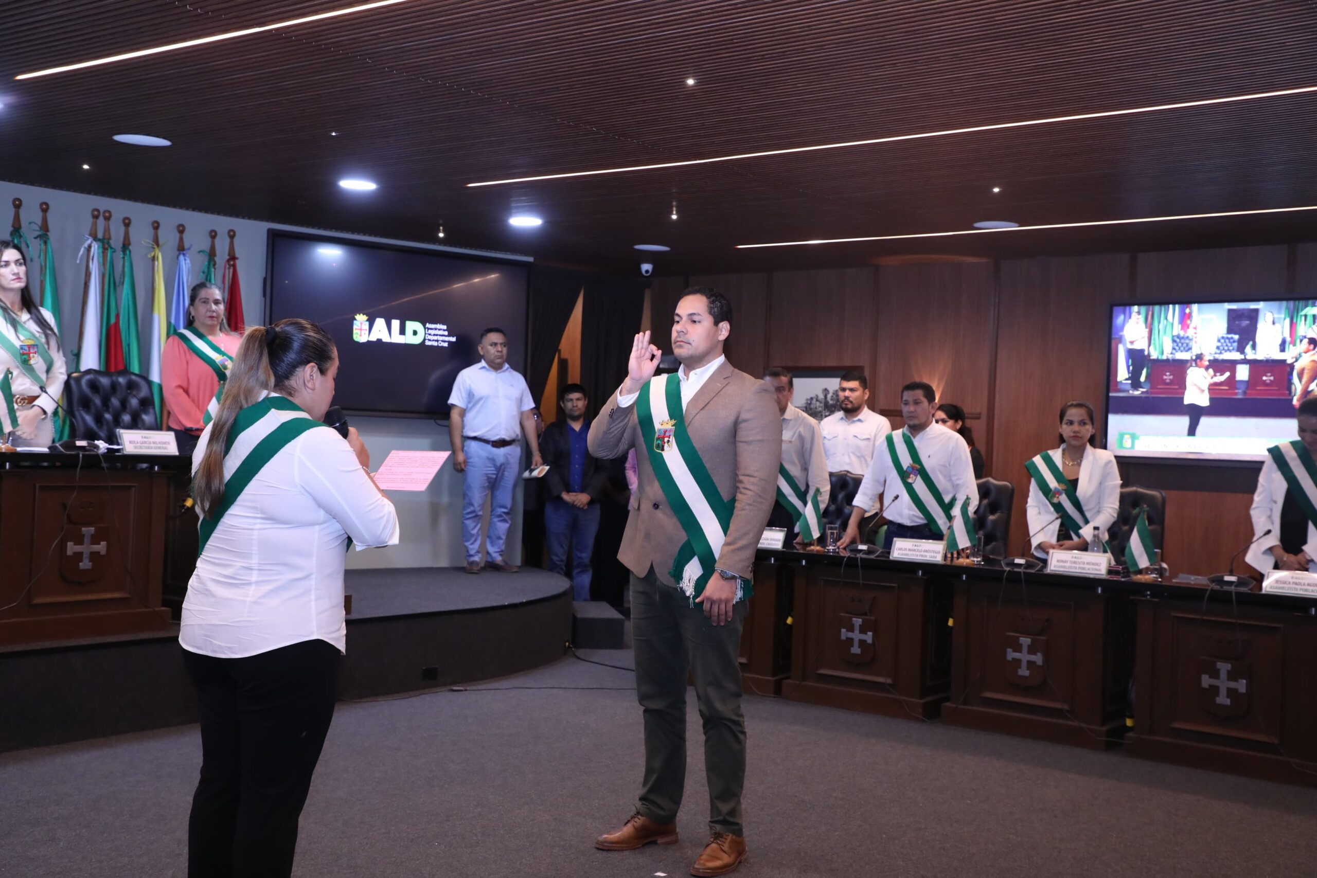 Antonio Talamás es ratificado como presidente de la Asamblea Legislativa Departamental