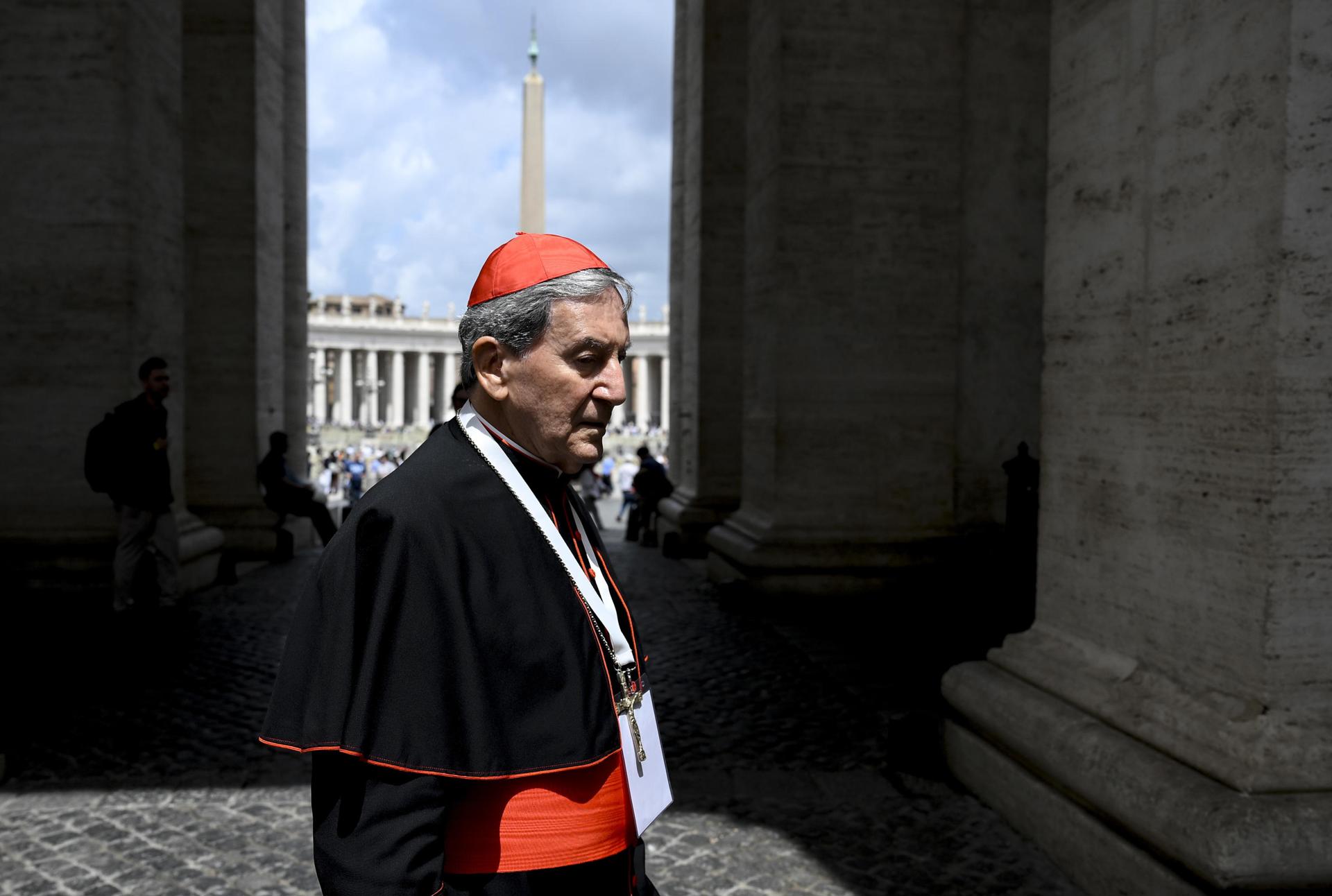 Los cardenales urgen a un alto el fuego en Ucrania y Oriente Medio antes del cónclave