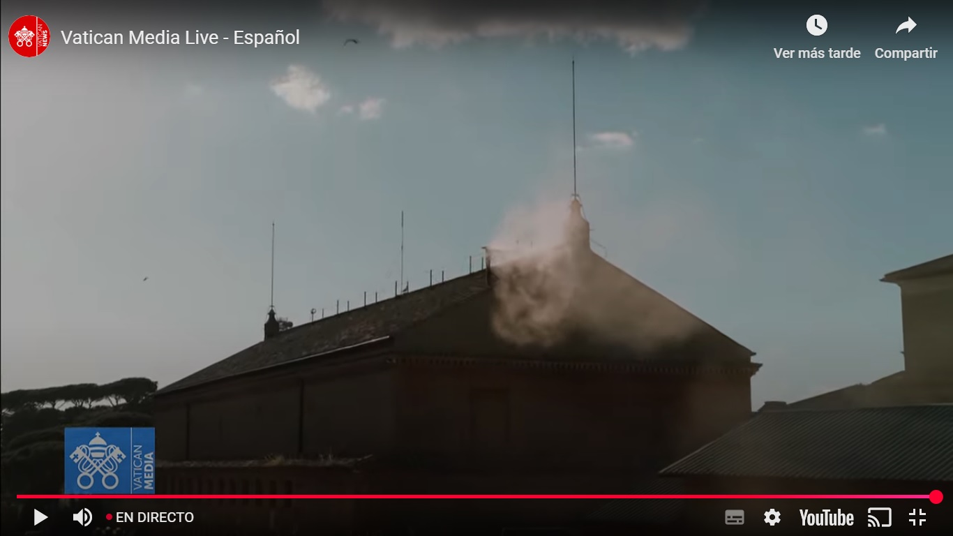 Hay fumata blanca en el Vaticano