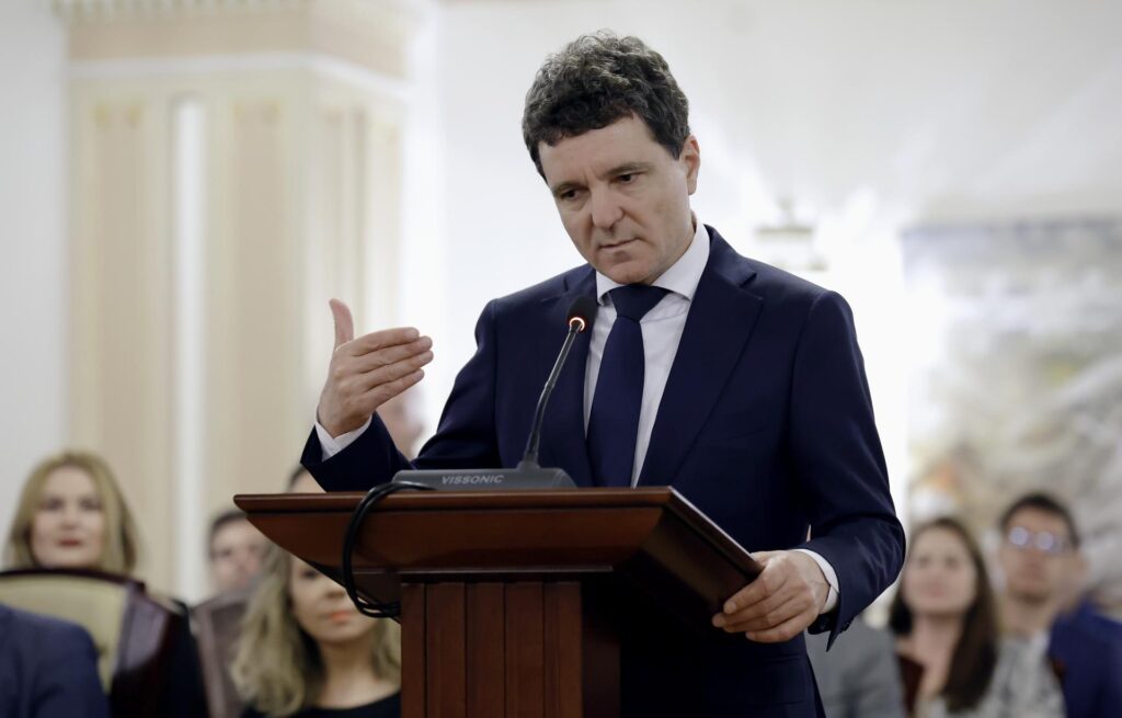 El europeísta Nicusor Dan asume la Presidencia de Rumanía