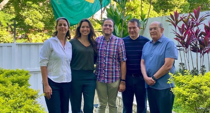 Los cinco refugiados en la embajada argentina en Caracas fueron liberados en una operación liderada por el gobierno de Estados Unidos