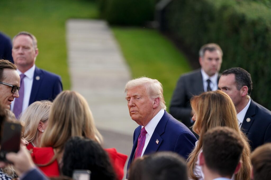 Trump dice que Israel usó “gran equipamiento de EE.UU.” en su ataque a Irán