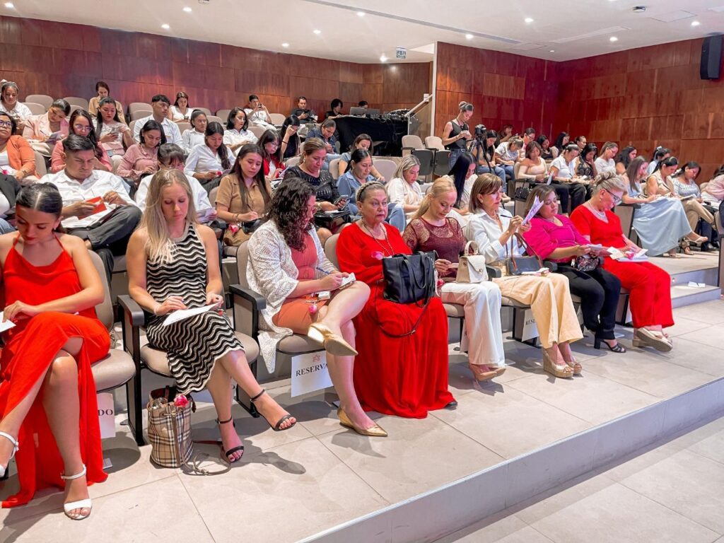 Yango y Fundación Renacer apoyan a conductoras con programas de Empoderamiento