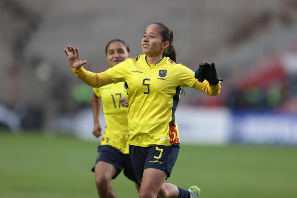 0-4. Ecuador golea a Bolivia en su fortín de El Alto, a más de 4.000 metros de altitud