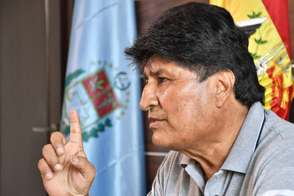 Evo Morales dice que es “falso e imposible” que haya instruido apoyar a Rodrigo Paz