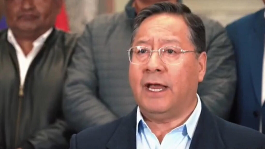 Arce culpa a Evo Morales por fracasos de su Gobierno a un día de dejar el mando de Bolivia