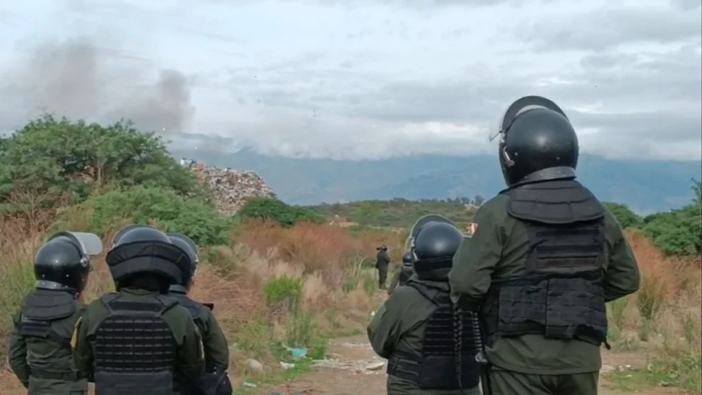 Enfrentamiento durante desbloqueo en Colcapirhua deja dos muertos y varios heridos