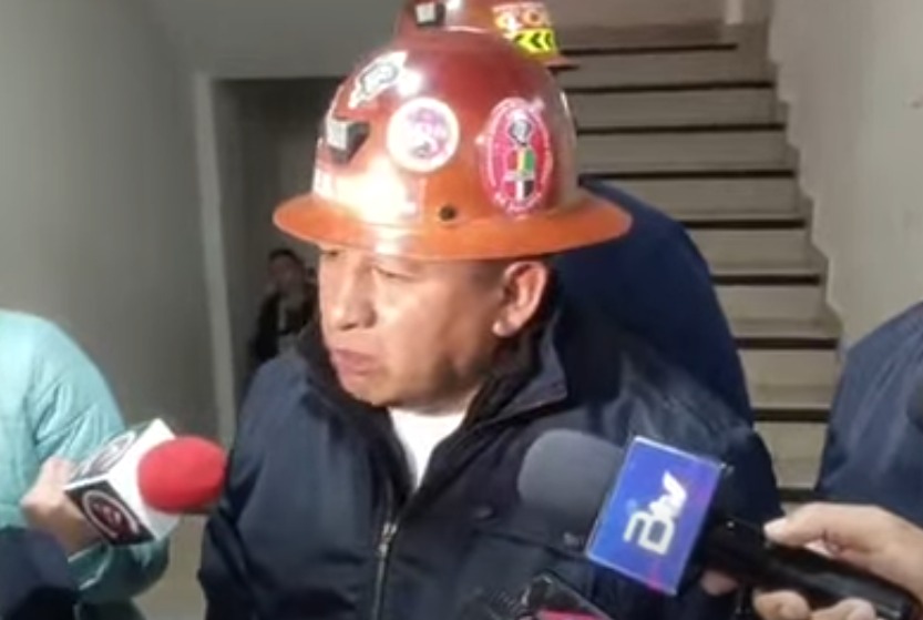 Mineros anuncian huelga indefinida hasta que se revierta el Decreto 5503